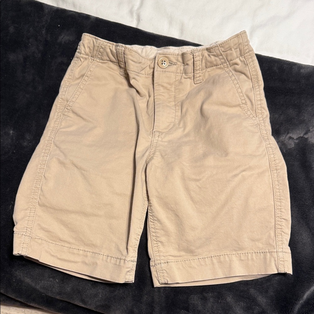 GAP Men's Beige Flat Front Shorts